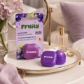 Balsam do ust w kulce Fruity Laura Conti - Winogrono